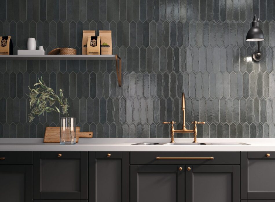 Picket Tile Contemporary Obsidian used as a kitchen splashback feature wall